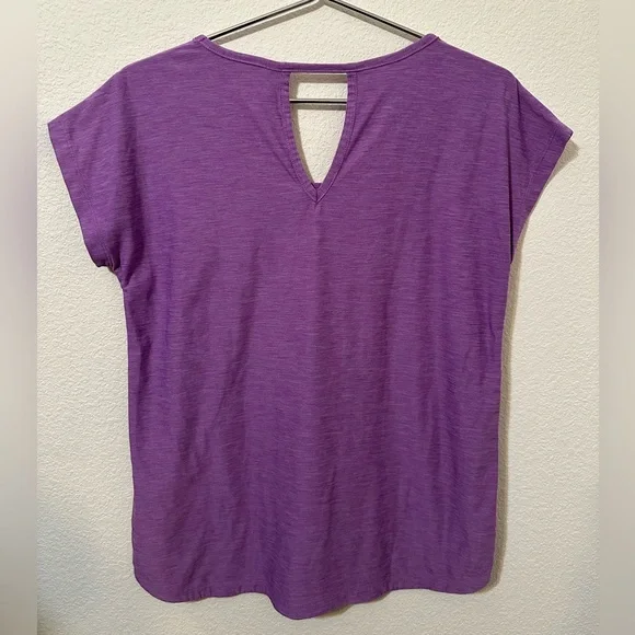 EUC TUFF ATHLETICS Lightweight Keyhole Long T-shirt Purple Pansy Color - Picture 4 of 8